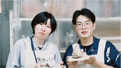戀愛好事多聯誼交友活動在陶藝教室中捏陶創作，一邊製作作品一邊輕鬆交流的活動場景。
